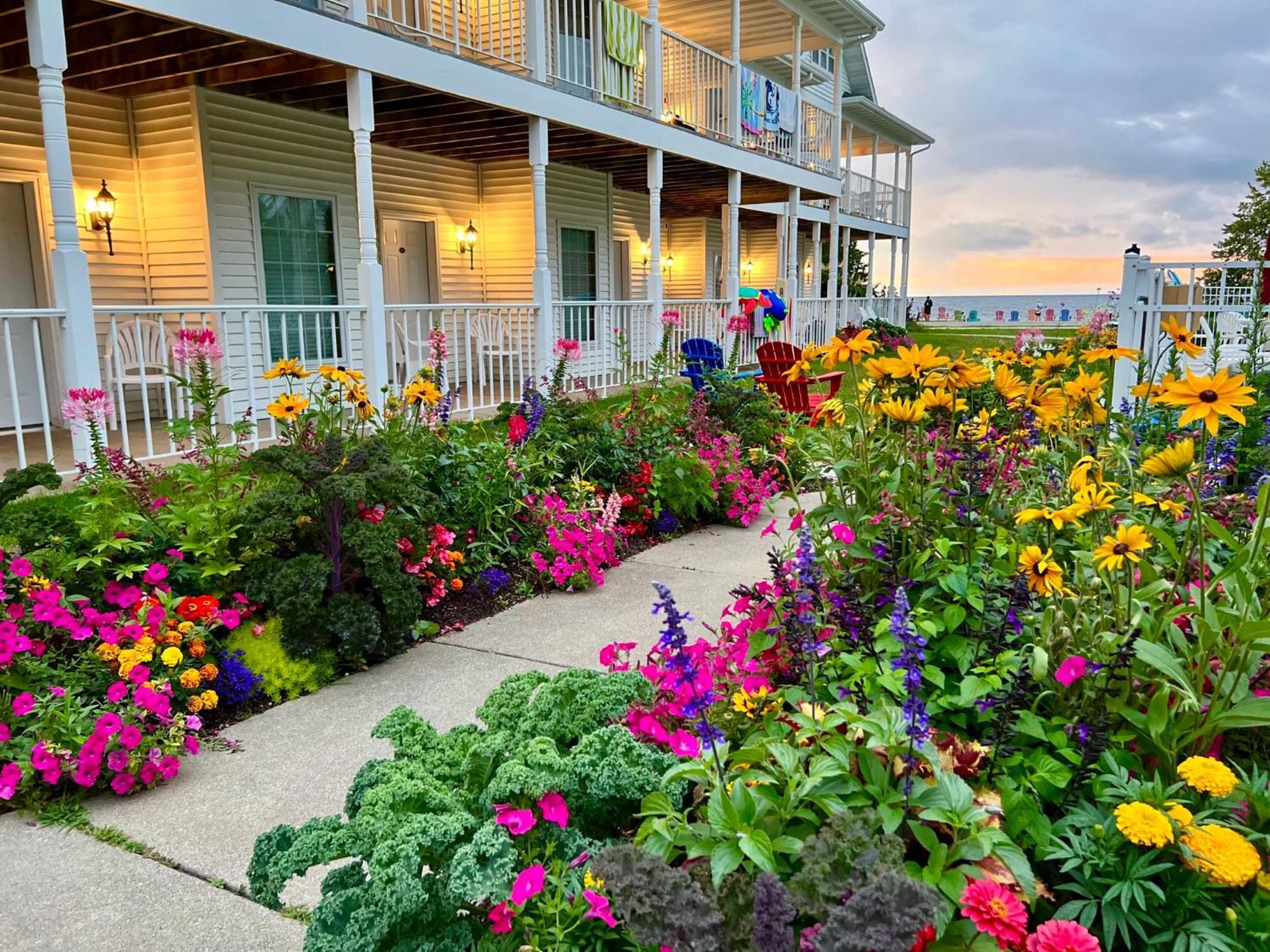 Bay Breeze Resort Ephraim Exterior foto